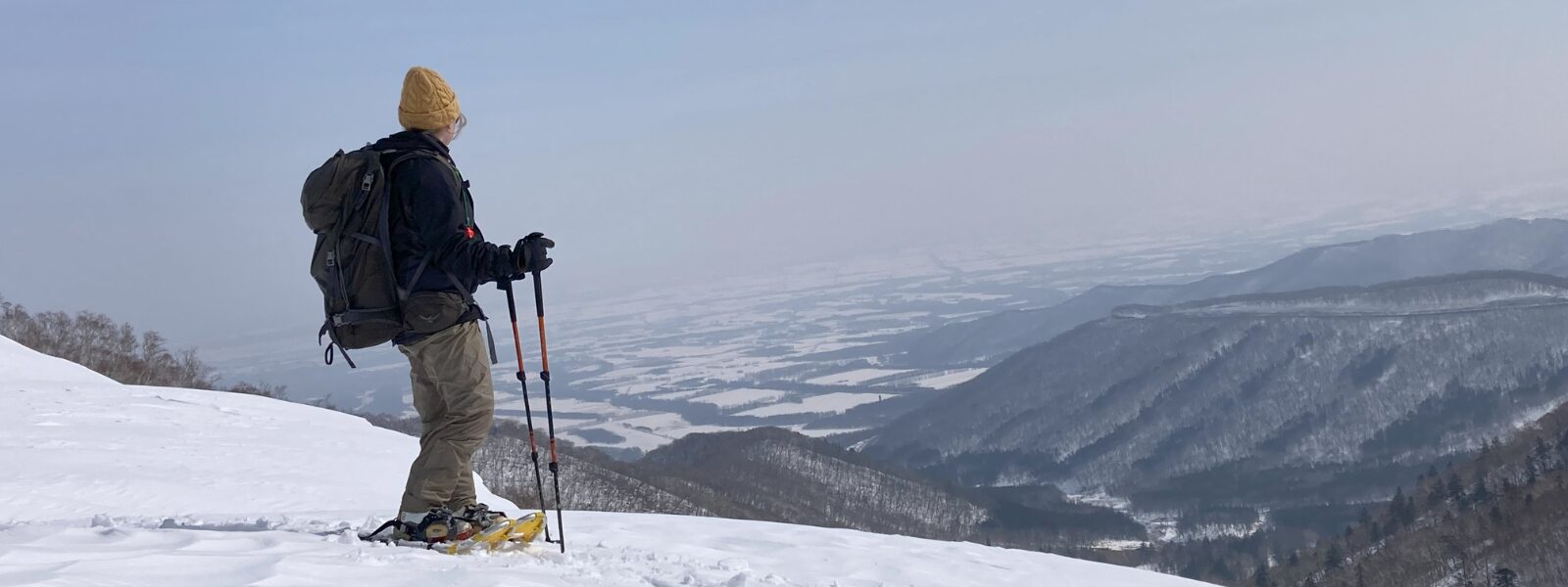 ガイドおすすめポイントで記念撮影している様子